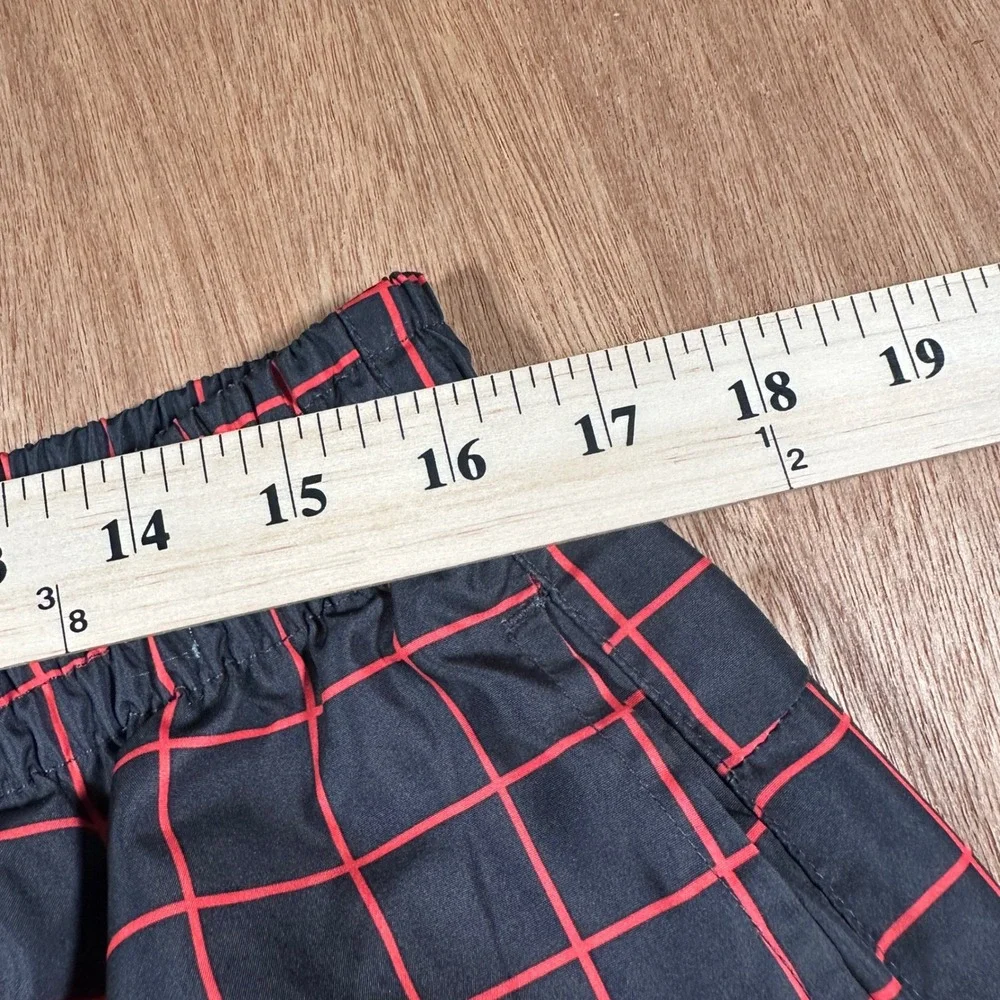 Nike Mens XXL(L) Volley Swim Athletic Shorts Black Red Grid Mesh Drawstring